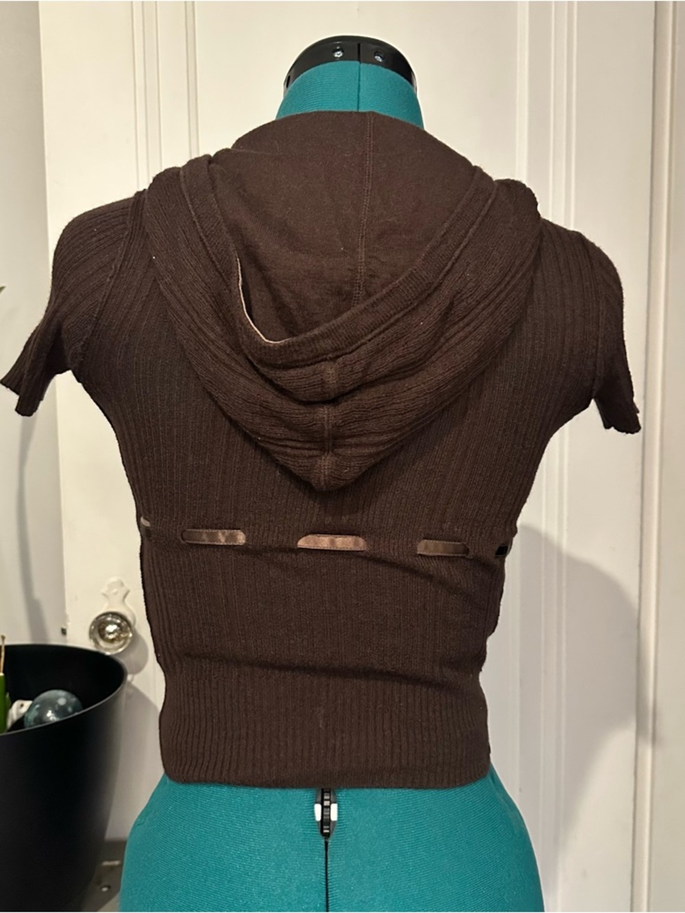 Abercrombie & Fitch Vintage Y2K babydoll cropped cable knit hooded Cardigan - Picture 6 of 14
